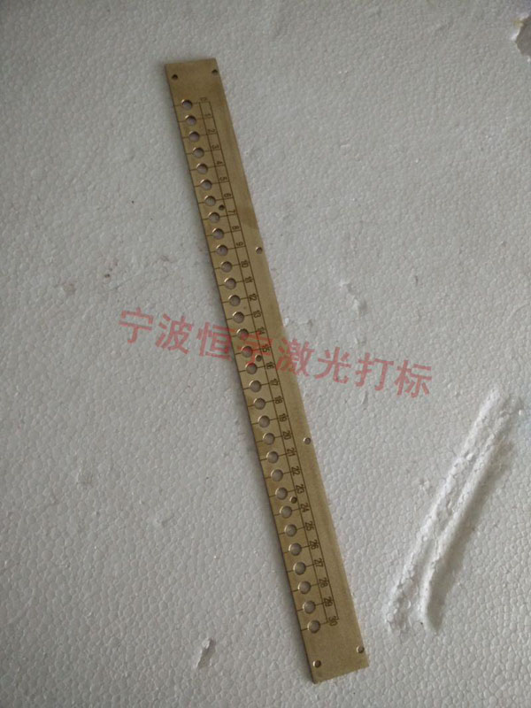 刻度360度旋轉(zhuǎn)鐳射打標